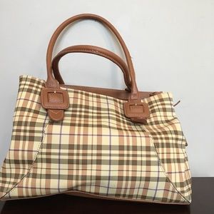 Gorgeous and classy bag